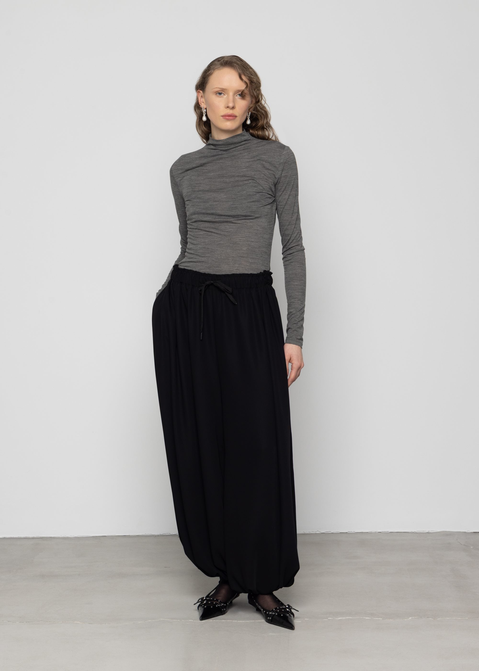 Pleated Oversized Balloon Trousers